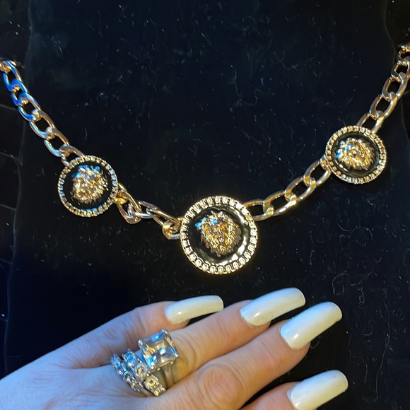 Luxury Lionshead choker - Picture 2 of 3